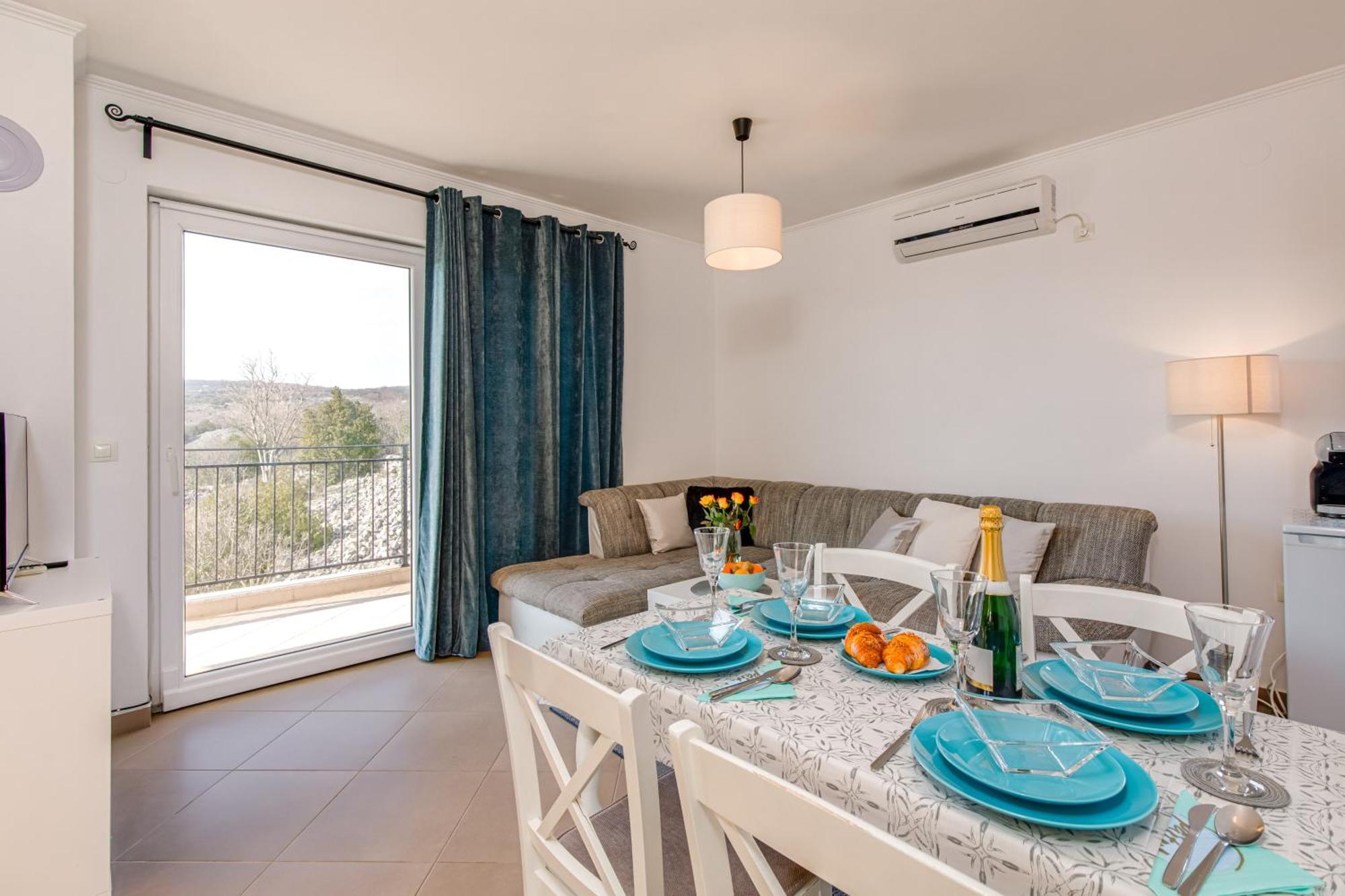 Apartment Soni A4 Кърк Екстериор снимка